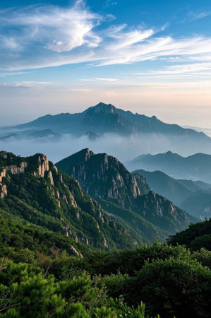 Natural scenery of mountains and sea of cloudsの素材