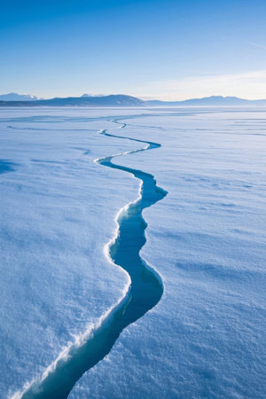 Natural scenery of winding rivers on the iceの素材