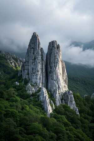 Mountain towering rock natural sceneryの素材