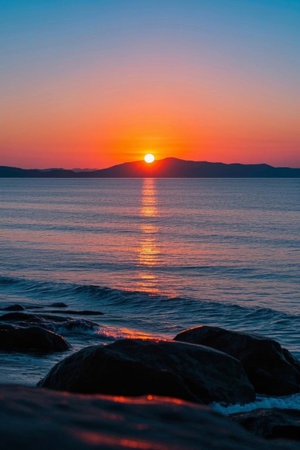 Natural landscape at sunset by the seaの素材