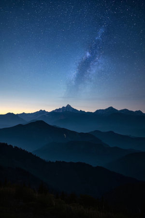 Landscape of continuous mountains under the starsの素材