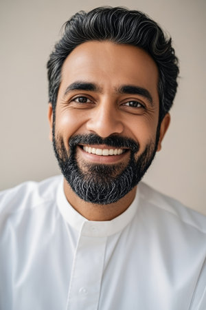 Smiling bust of a Middle Eastern manの素材