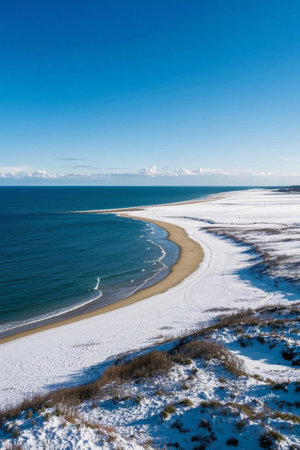 Winter Snowy Beach Coastal Sceneryの素材