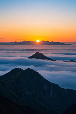 Mountain sea of clouds sunrise natural landscapeの素材