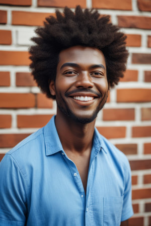 Portrait of smiling African manの素材