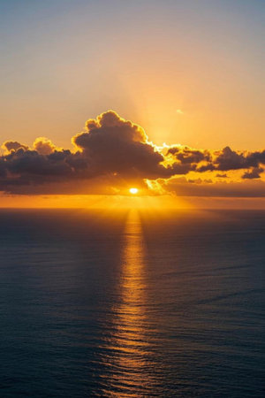 Sunrise view at seaの素材