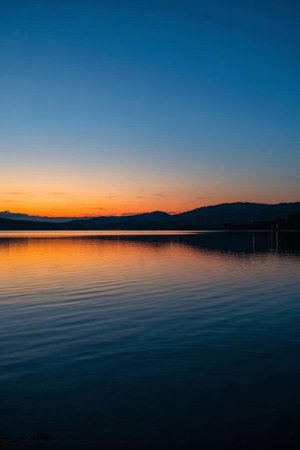 Lake sunset natural sceneryの素材