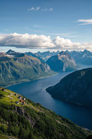 Norwegian fjords and mountainsの素材