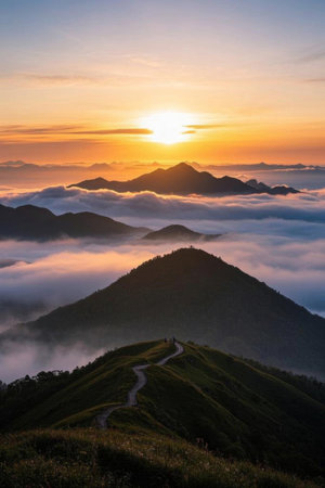 Natural scenery of sunrise and sea of clouds in the mountainsの素材