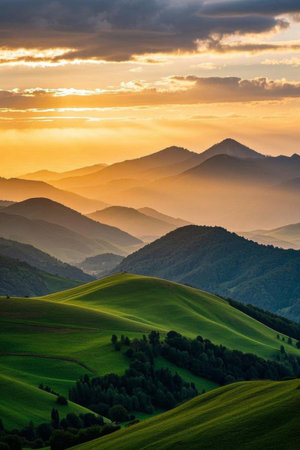 Mountain sunrise natural sceneryの素材