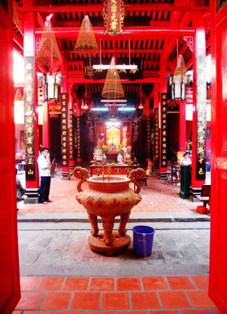 Chinese temple with red pillarsのeditorial素材