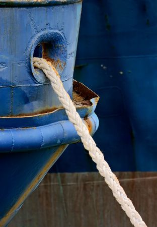 Close-up of a boat anchor rope	の写真素材
