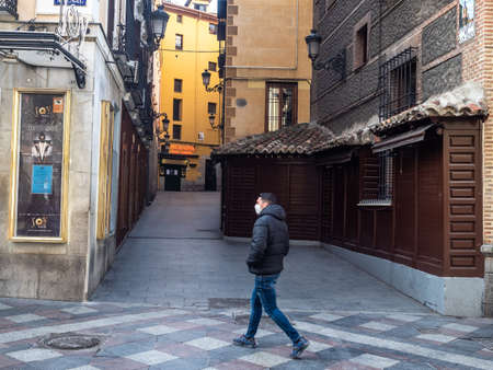 Madrid, Spain - March 15, 2020: State of alarm in Spain about the Covid-19 San Gines Alleyのeditorial素材