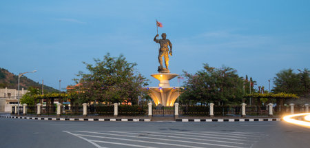 Statue of President Nicolau Lobato at sunset, Diliの写真素材