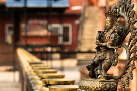 Small Lakshmi statue at a Hindu templeの写真素材
