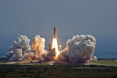 Shuttle Endeavour Launchのeditorial素材