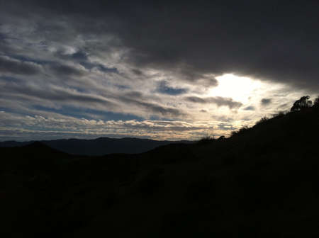 Cloudy sunsetの素材