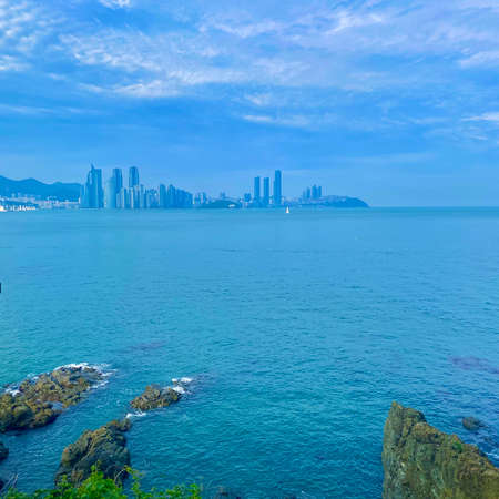 Panoramic view of the coastline and the cityの写真素材
