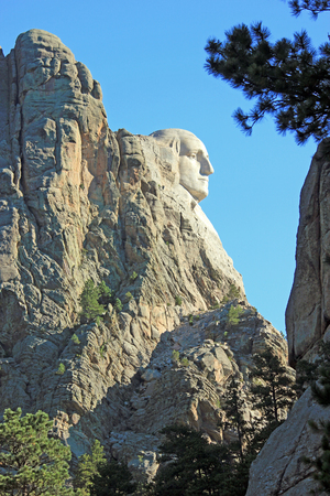 Washington profile at Mt. Rushmoreのeditorial素材