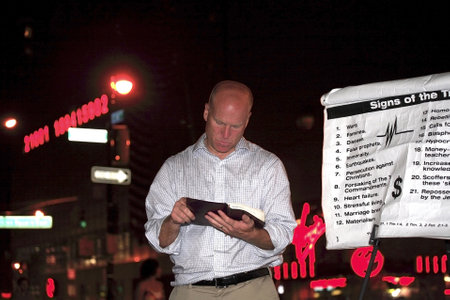 New York, NY - August 23: Rev. Shawn Holes does open air preaching on Union Square.  Taken August 23rd, 2008 in New York City. のeditorial素材
