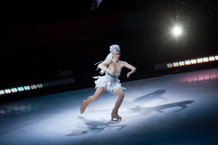 BROOKLYN, NEW YORK - FEBRUARY 25: Ice skate performer during Ringling Brothers and Barnum show.  Taken February 25, 2017 in New York.のeditorial素材