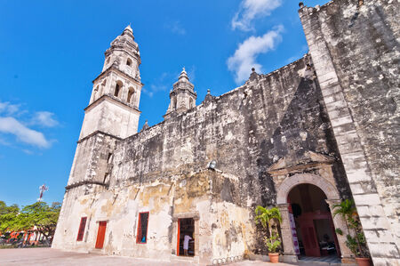 CAMPECHE, MEXICO - APRIL 19,2014  Cathedral in Campeche, Mexico  The city was founded in 1540 by Spanish conquistadores as San Francisco de Campeche atop the pre-existing Maya city of Canpechのeditorial素材