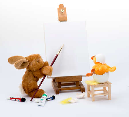 Easter Rabbit paints a pictureの写真素材