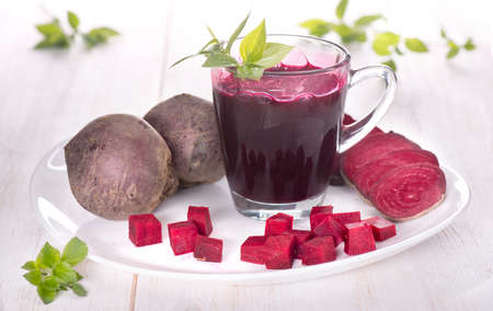 Beet vegetable vegetarian food juice wooden background