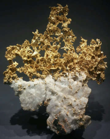Gold and quartz minerals