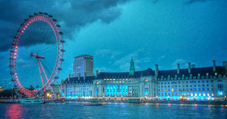 London Eye at night
