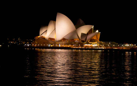 SYDNEY, AUSTRALIA ? AUGUST 18: view of the Opera House in Sydney bay on August 18, 2010 in Sydney, Australia. The Opera House Theatre is a famous landmark for Sydney and for whole australiaのeditorial素材