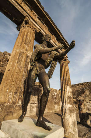 bronze statue inside the pompeii ruins, italyの写真素材