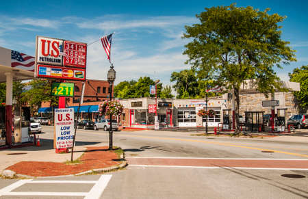 WINCHESTER - AUGUST 20: downtown and old styled New England architecture on August 20, 2014 in Winchester, MA, USAのeditorial素材