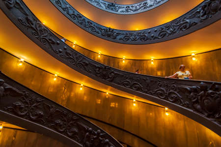VATICAN CITY - SEPTEMBER 27: The unique staircase built by Bramante inside the Vatican Museum on September 27, 2014 in Vatican Cityのeditorial素材