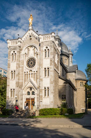 MONTREAL - MAY 27: Notre dam De Lourdes Basilica on May 27, 2017 in Montreal, Quebecのeditorial素材