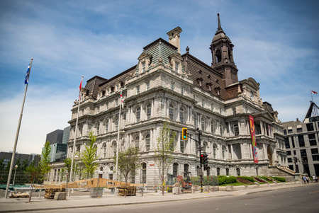 MONTREAL - May 28: Montreals city hall is one of the best examples of the Second Empire style on May 28, 2017 in Montreal Canada.のeditorial素材