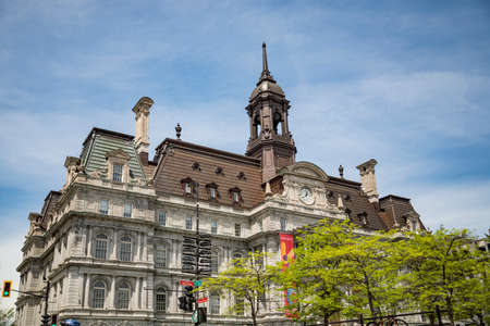 MONTREAL - May 28: Montreals city hall is one of the best examples of the Second Empire style on May 28, 2017 in Montreal Canada.のeditorial素材