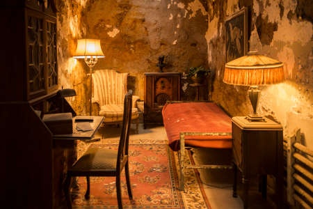 Al Capone cell inside the historic Eastern State Penitentiary in Philadelphia, Pennsylvaniaのeditorial素材