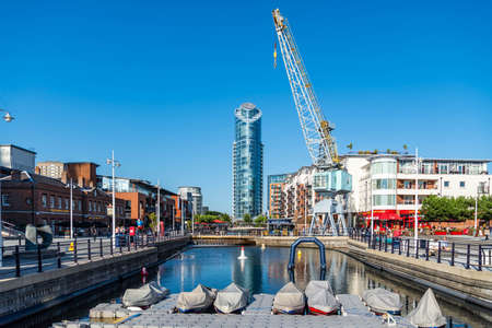 PORTSMOUTH, UK - JULY 19, 2015: Gunwharf Quays, The Gunwharf Tower commonly known as the Lipstickのeditorial素材