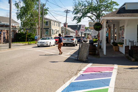 KNNEBUNKPORT, MAINE - JUNE 10, 2021: Buildings and shops in the New England town of Kennebunkport, Maine, USAのeditorial素材