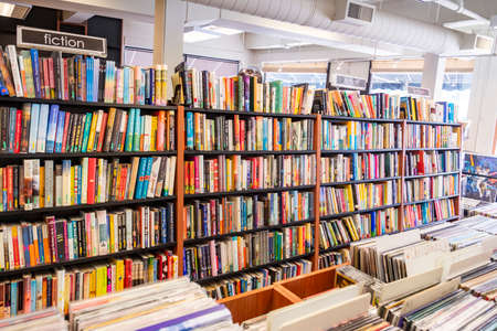 BRUNSWICK ME - AUGUST 15, 2021: Bookshelves full of books in a local bookstore in Brunswick, Maine, USAのeditorial素材