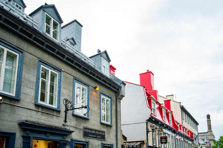 Old coloured buildings in Quebec City, Canadaのeditorial素材