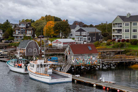 Kittery, Maine, United States - October 24, 2018: Boats parked at a marina on Badgers Island during a cloudy morning.のeditorial素材