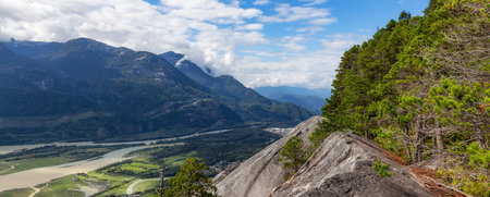 Mountain Landscape in Canadian Nature. Chief Mountain in Squamish, BC, Canada. Adventure Backgroundの写真素材