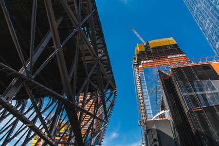 Building with Cranes, Midtown Manhattan, New York City, United Statesのeditorial素材