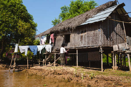 Inle Lake, Myanmar: FEB 25, 2014: Environment of people live and work on the lakeのeditorial素材
