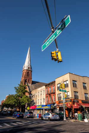 Queens NY - USA - Aug 29 2019: Street view of Vernon Blvd in Long Island Cityのeditorial素材