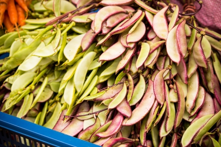 String beans in basket