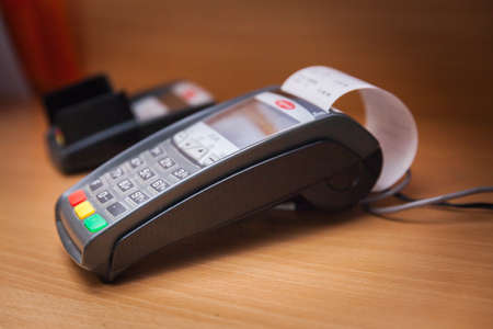 Payment by phone on a contactless payment terminal NFC