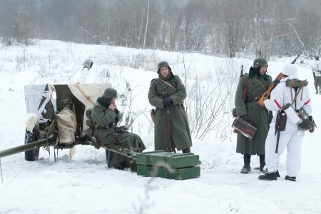 ST. PETERSBURG, RUSSIA - JAN 20: Participants of historical reenactment of breaking the siege of Leningrad (18.01.1943) on January 20, 2013 in St. Petersburg, Russiaのeditorial素材